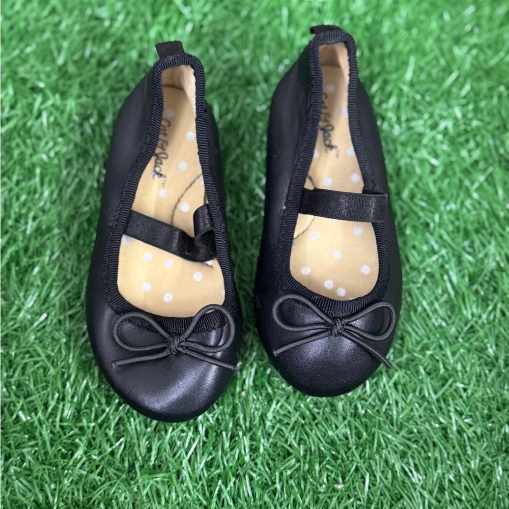 Car & Jack Black Kids Dress Shoes with Bow Size 5‎